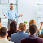 Akademia terapii manualnej kursy – profesjonalne moduły nauczania i praktyki dla manipulacyjnych terapeutów